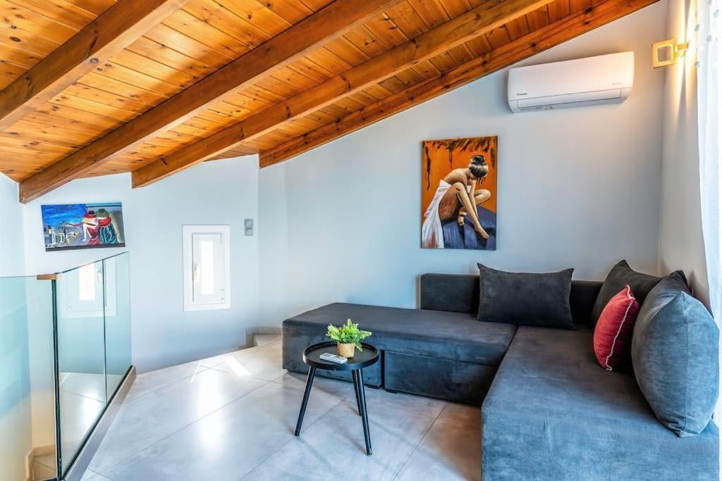 Zefyros Suite , Seafront Retreat ! Pánormosz Kültér fotó