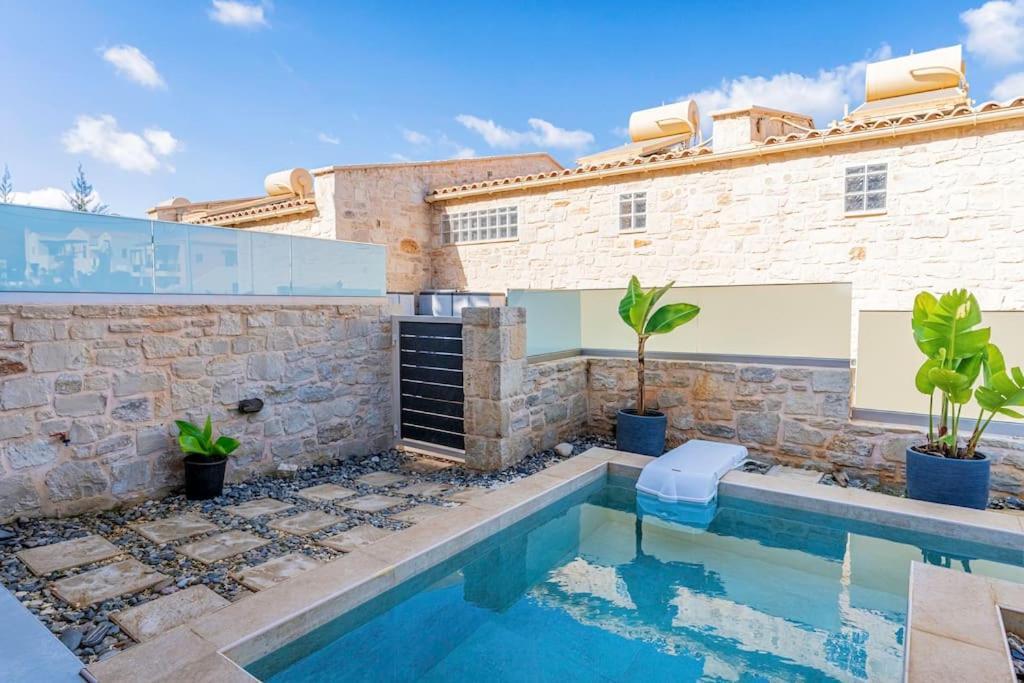 Zefyros Suite , Seafront Retreat ! Pánormosz Kültér fotó